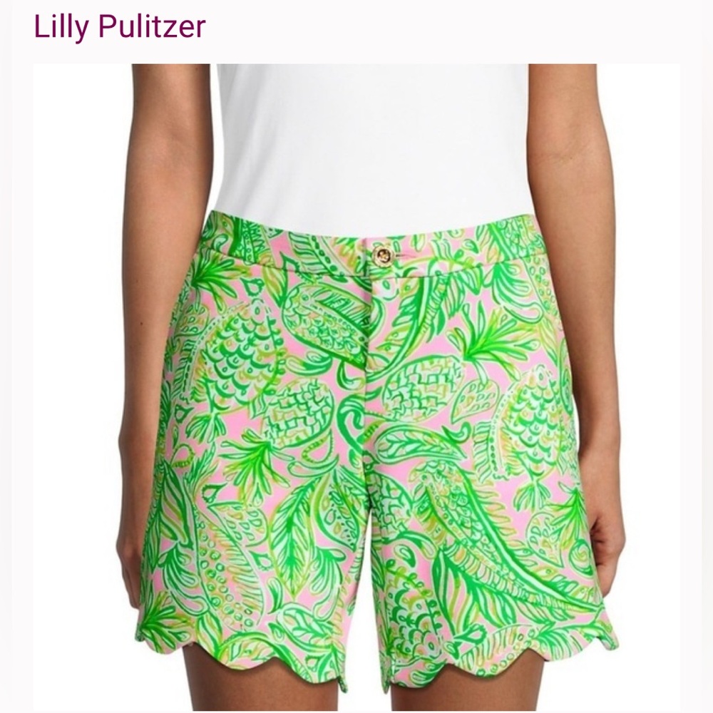 Lilly Pulitzer Darcy scalloped knit shorts in Mandeville size 14